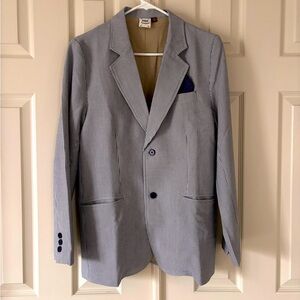 NWT boys size 16 seersucker blazer, fully lined & includes a navy pocket square